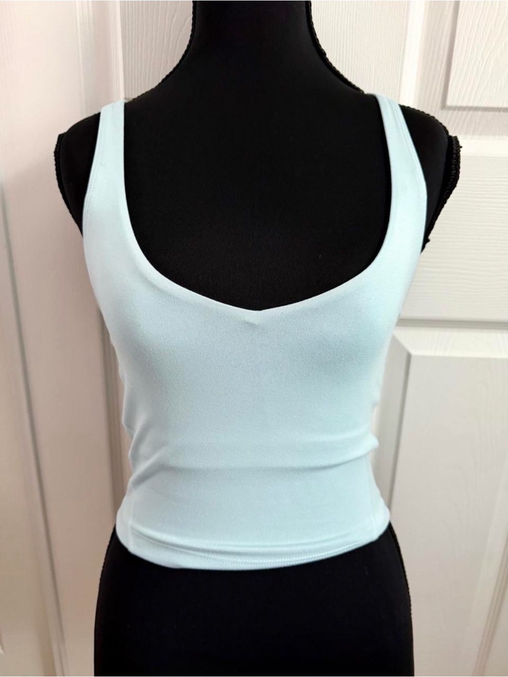 gilly hicks recharge pastel blue scoop neck crop tank